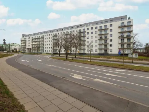 Beautiful Apartment with Balcony by Noclegi Renters, photo 6 of 10