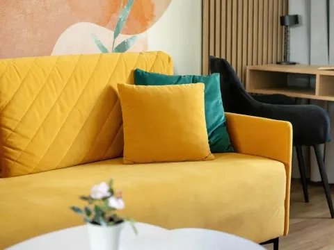 Yellow Apartment in Poznań with Air Conditioning and Desk for Remote Work by Noclegi Renters, photo 8 of 10