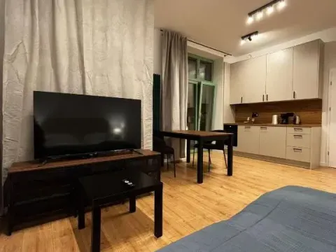 Central Rail & Old Town Apartments, photo 8 of 10