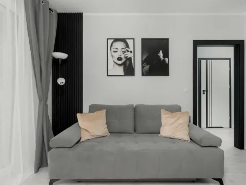 Wyjątkowy i Nowoczesny Apartament z Balkonem i Parkingiem by Noclegi Renters, photo 7 of 10