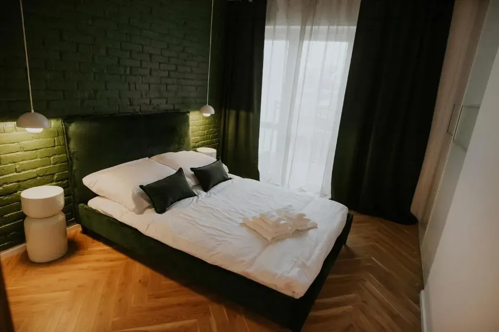 Apartament Dwupoziomowy Butikowy Żmigrodzka, free parking, self check-in, photo 1 of 10