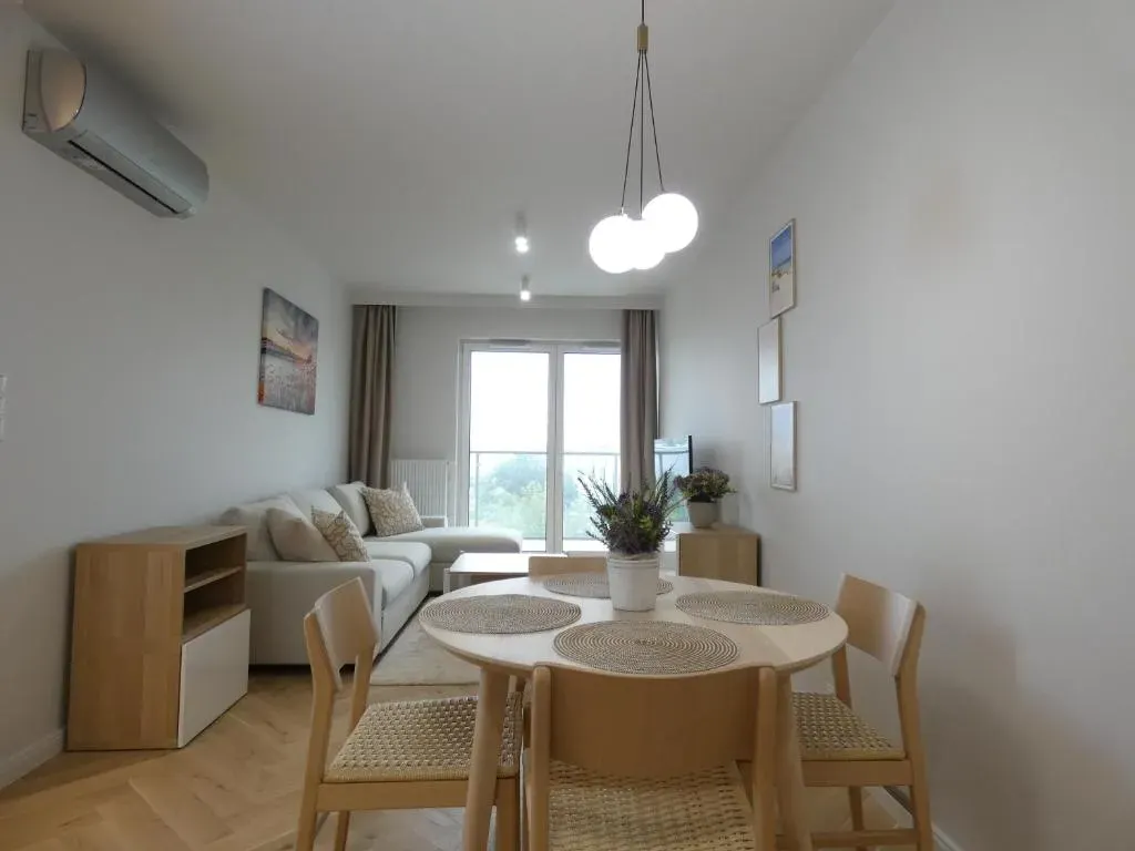 RentPlanet - Apartamenty przy Dworcu Głównym, photo 1 of 10
