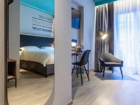 Park Inn by Radisson Poznan, photo 4 of 10