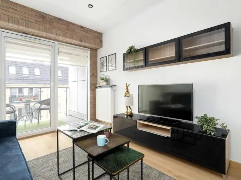 Modern Family Apartment with Parking and Balcony in the City Center by Noclegi Renters, photo 8 of 10
