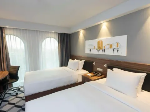Hampton By Hilton Poznan Old Town, photo 5 of 10