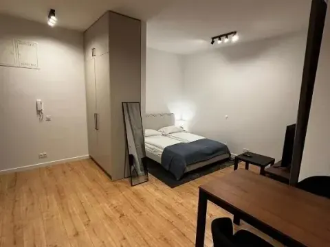 Central Rail & Old Town Apartments, photo 2 of 10
