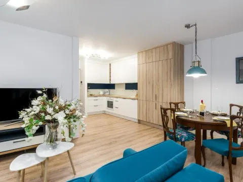 Villa Venecja Apartment Chwaliszewo with FREE GARAGE City Center by Noclegi Renters, photo 8 of 10