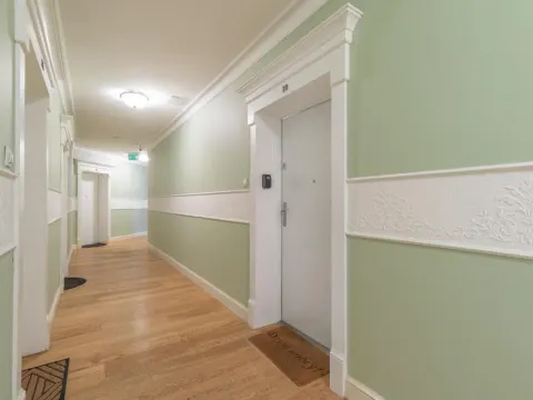 Kwiatowa Loft Apartment by BookingHost, photo 9 of 10