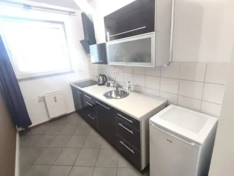2110 Zwycięstwa 5N - Tanie Pokoje w Apartamencie - samodzielne zameldowanie - self check in, photo 3 of 10