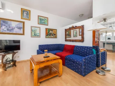 One Bedroom Apartment with Balcony in Poznan by Noclegi Renters, photo 2 of 10