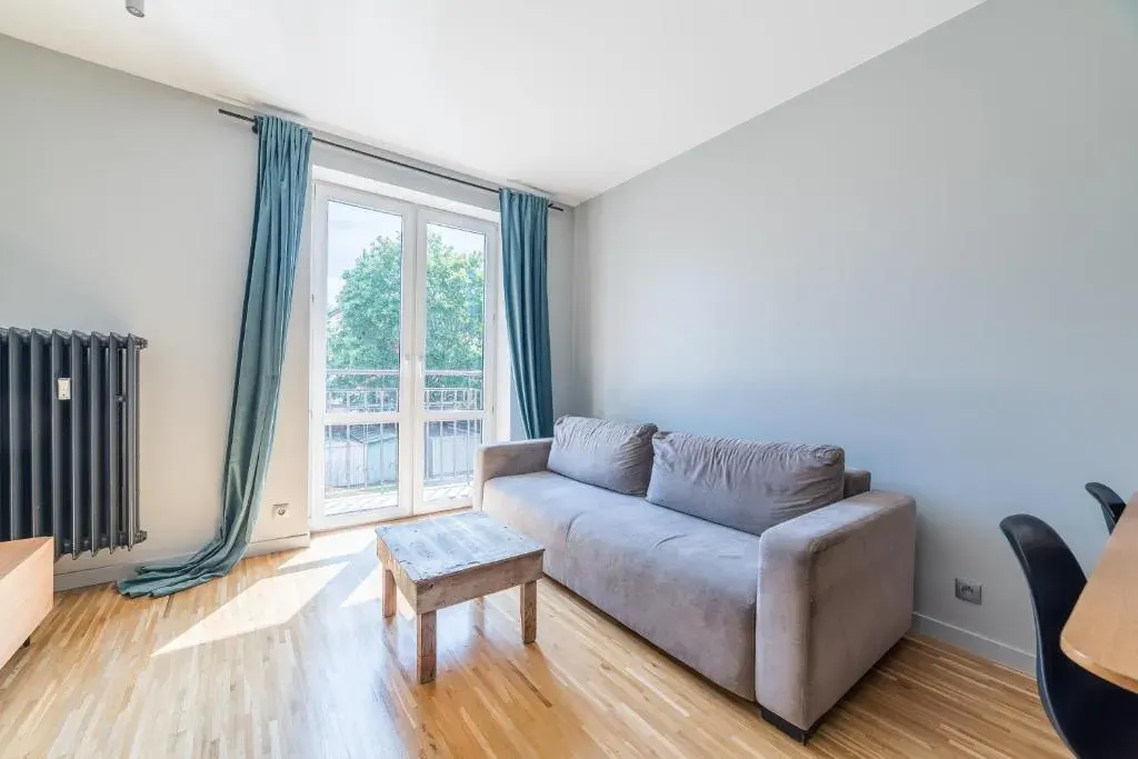 Szydłowska Comfort Apartment by BookingHost, photo 1 of 10