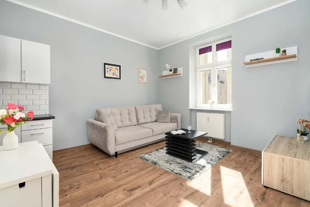 Stylowy Apartament w Centrum Poznania by Noclegi Renters, photo 1 of 10