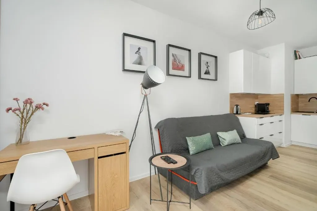 Spacious Apartment Niemena with FREE GARAGE by Noclegi Renters, photo 1 of 10