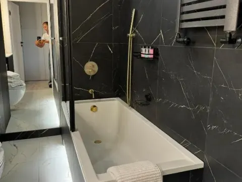 Komfortowy Apartment z jedną sypialnia 60m kw Lokalizacja Poznań Baranowo, photo 8 of 10