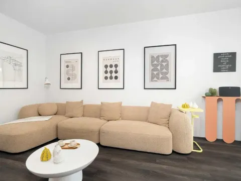 Unique 2-Bedroom Apartment with Balcony Parking by Renters Prestige, photo 9 of 10