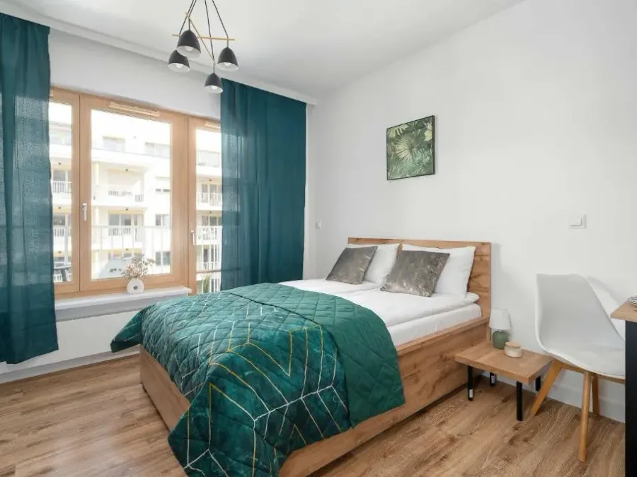 Charming Studio in Poznań with Balcony Close to City Attractions by Noclegi Renters, photo 1 of 10