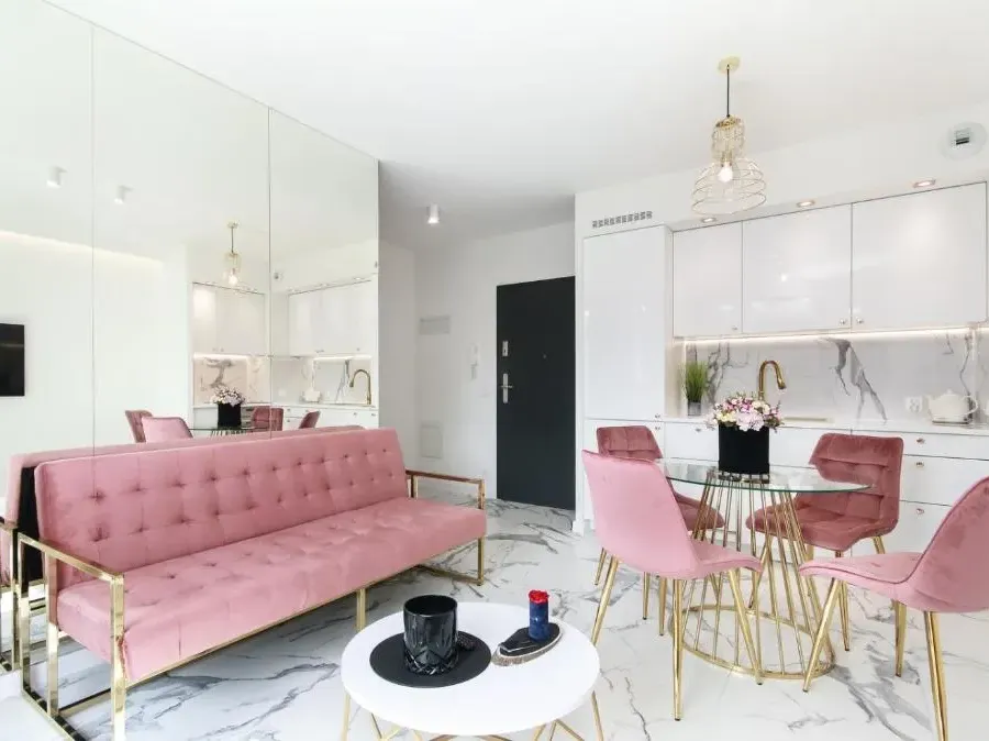 Apartamenty HashtagWilda_Apartament Złoty, photo 1 of 10