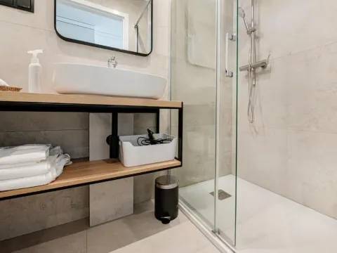 Chaplin Apartment, photo 3 of 10