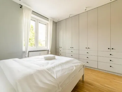 Szydłowska Comfort Apartment by BookingHost, photo 7 of 10