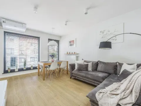 Hygge Apartment by KRAMM, photo 4 of 10