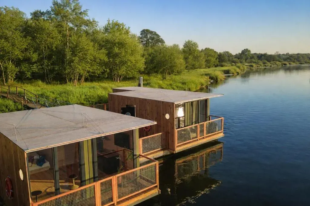 Domy na wodzie - Cabins on the river, photo 1 of 10