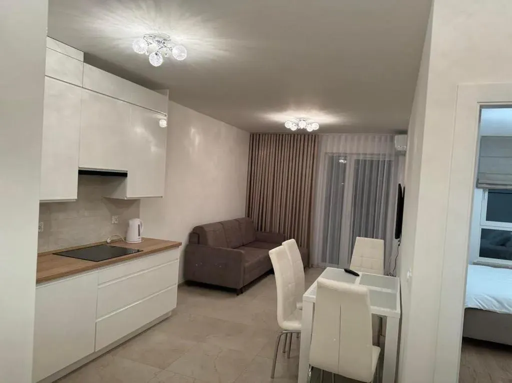 Apartament JANICKIEGO 159 parking free, photo 1 of 10