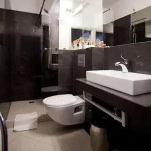 Comm Hotel Poznań Airport, photo 6 of 10