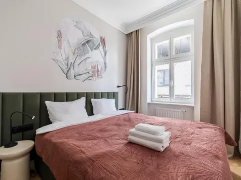 Zielona Harmony Apartment by BookingHost, photo 7 of 10