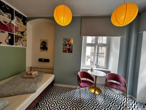 Studio Pop-Art - pokój z łazienką nr 4, photo 7 of 10
