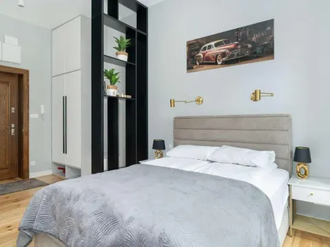 Klimatyczne Studio z Biurkiem w Poznaniu by Noclegi Renters, photo 7 of 10