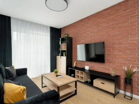 Nowoczesny Apartament z Parkingiem w sasiedztwie Starego ZOO by Noclegi Renters, photo 5 of 10