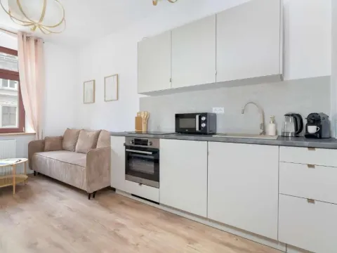 Przytulny Apartament Blisko Rynku by Noclegi Renters, photo 3 of 10