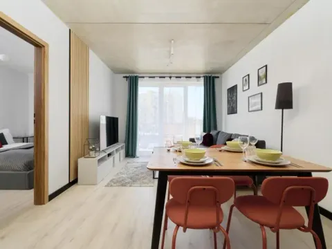 Fresh & Stylish Apartments in Poznań with Parking & Balcony by Noclegi Renters, photo 3 of 10