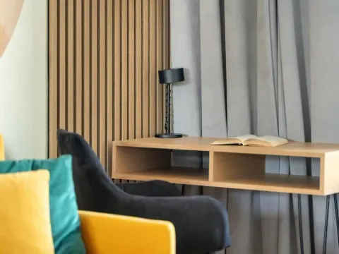 Yellow Apartment in Poznań with Air Conditioning and Desk for Remote Work by Noclegi Renters, photo 9 of 10