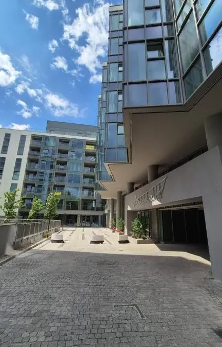 Towarowa Clock Apartment, free parking, air-conditioning, self check-in 24h, photo 1 of 10