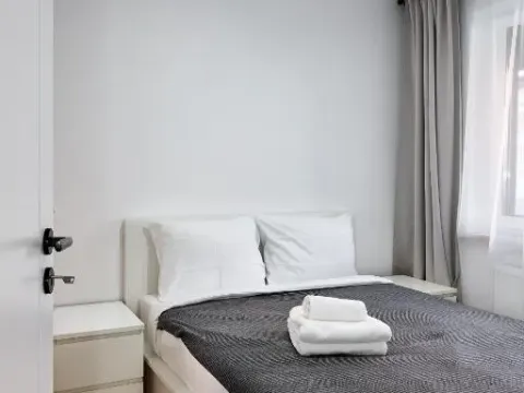 Sielawy Modern Apartment by BookingHost, photo 7 of 10