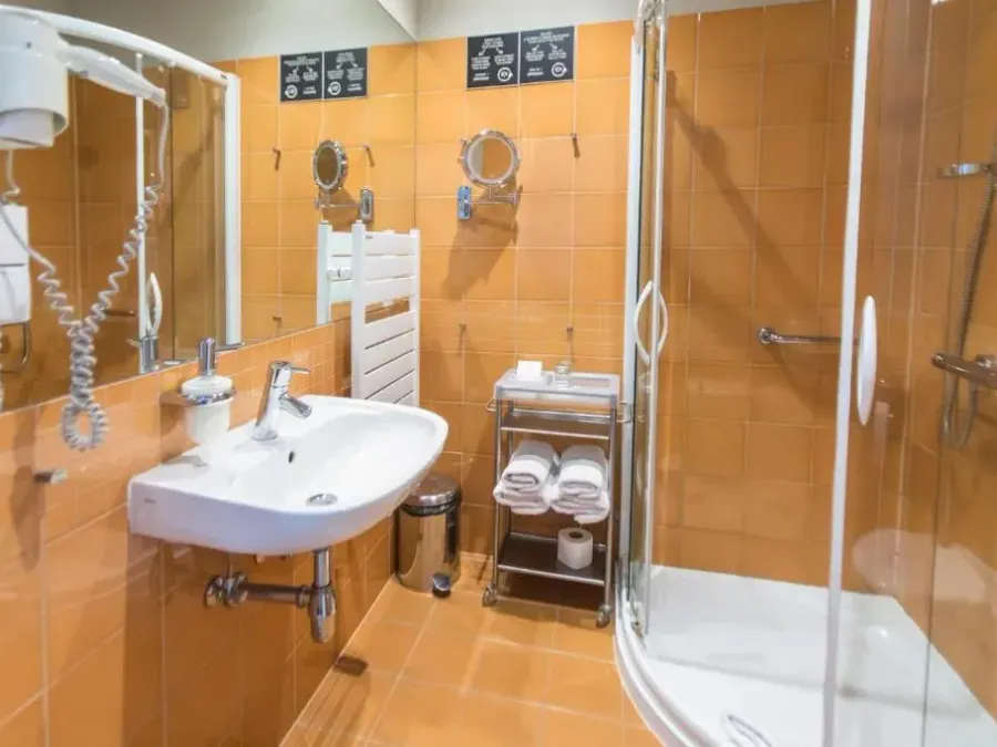Hotel Restauracja Tenis Kortowo, photo 1 of 10