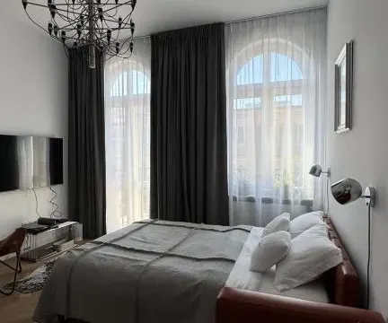 Mini Marcin STUDIO 15, photo 2 of 10