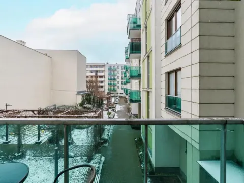 Arena Lux Apartment Kasprowicz Park by Renters Prestige, photo 3 of 10