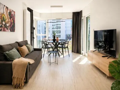 Towarowa Harmony Apartment, free parking, air-conditioning, self check-in 24h, photo 7 of 10