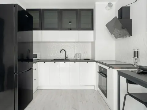 Wyjątkowy i Nowoczesny Apartament z Balkonem i Parkingiem by Noclegi Renters, photo 10 of 10