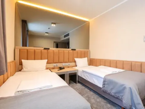 Ilonn Hotel, photo 10 of 10