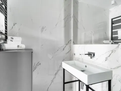 EL Apartments - Lupus, photo 3 of 10