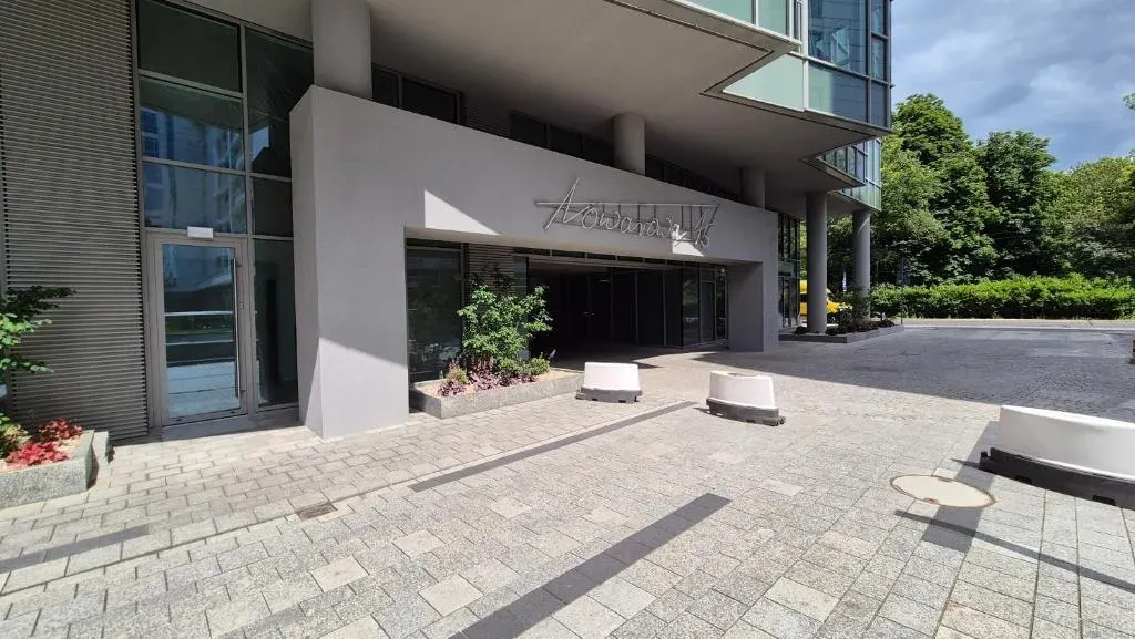Towarowa Harmony Apartment, free parking, air-conditioning, self check-in 24h, photo 1 of 10
