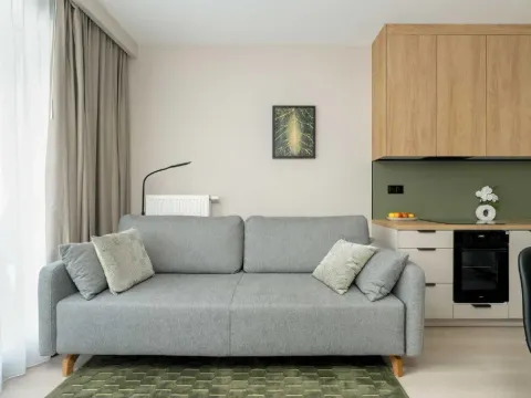 Comfortable Apartment with Air Conditioning by Renters Prestige, photo 2 of 10
