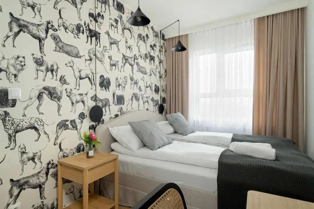 Komfortowy Apartament w Poznaniu Parking & Klimatyzacja by Noclegi Renters, photo 1 of 10