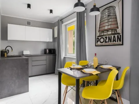 Chociszewskiego Apartment Poznań by Noclegi Renters, photo 4 of 10