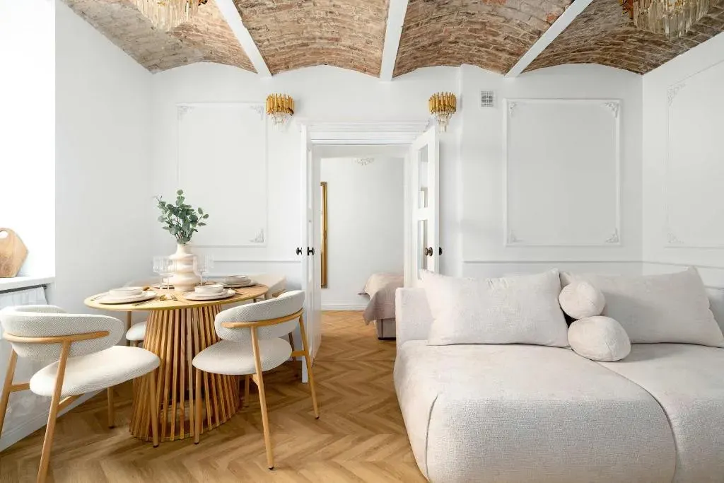 Bright & Modern Apartment in the City Center by Noclegi Renters, photo 1 of 10