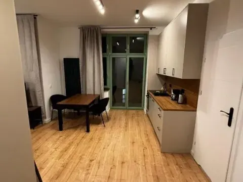 Central Rail & Old Town Apartments, photo 3 of 10