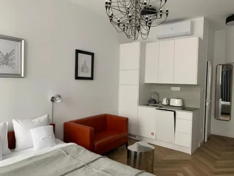 Mini Marcin STUDIO 15, photo 4 of 10